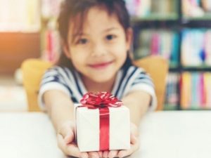 girl with gift