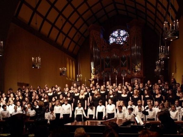 Pacific Youth Choir performance photo courtesy of Facebook