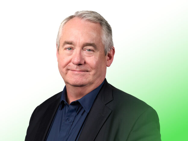 Featured image for Host Lisa Lipton Interviews Oregon Symphony's Paul Snyder