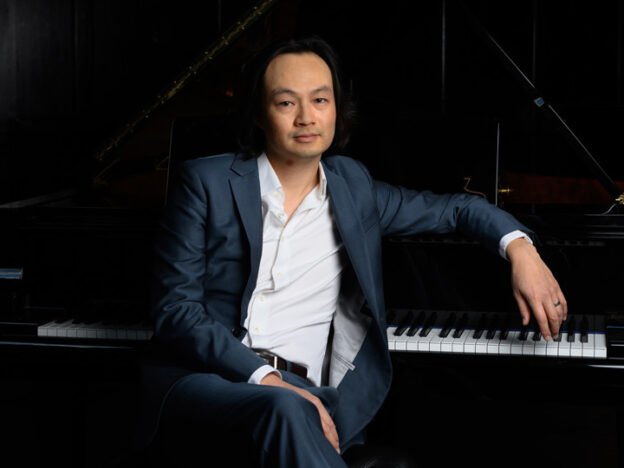 Featured image for John Pitman Reviews: Christopher Tin's 'Song Offerings'