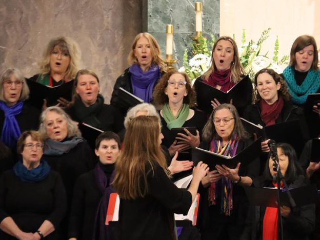 Aurora Chorus; Rose City Brass Quintet