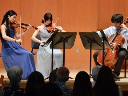 Featured image for Thursdays @ Three: Chamber Music Northwest; Stephanie & Saar