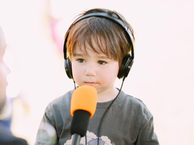 Featured image for the ICAN Radio app
